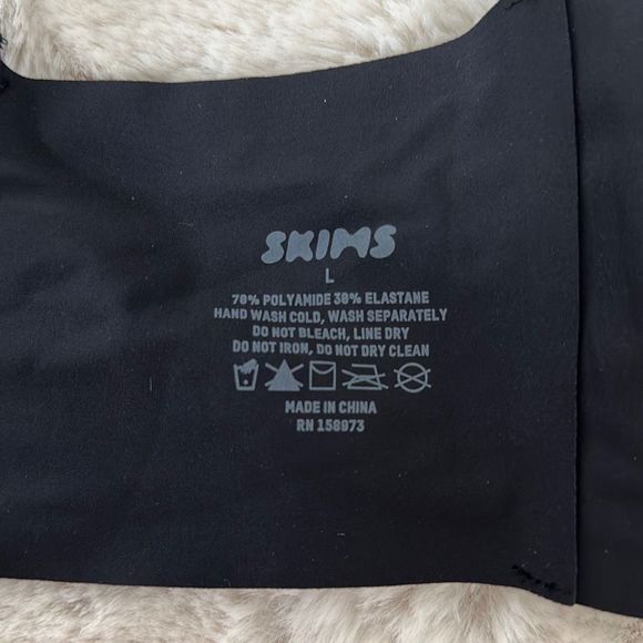 SKIMS Naked Scoop Bra Onyx Size L - Picture 7 of 7